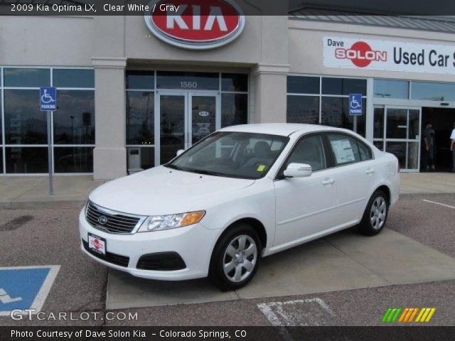 2009 Kia Optima LX in Clear White