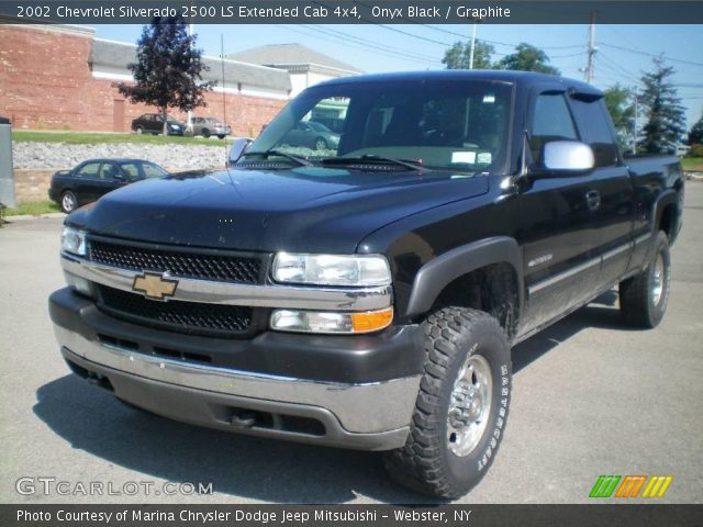 2002 Chevrolet Silverado 2500 LS Extended Cab 4x4 in Onyx Black