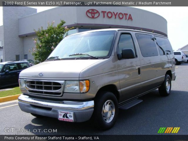 2002 Ford E Series Van E150 XLT Passenger in Light Parchment Gold Metallic