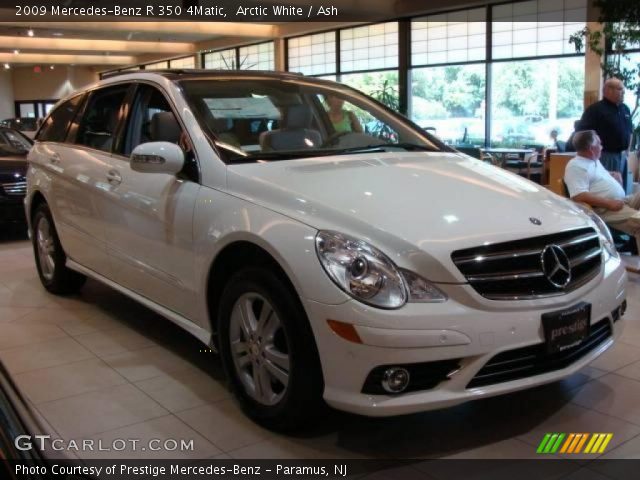 2009 Mercedes-Benz R 350 4Matic in Arctic White
