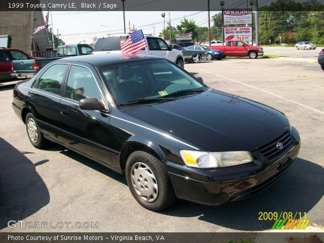 1999 Toyota Camry LE in Black