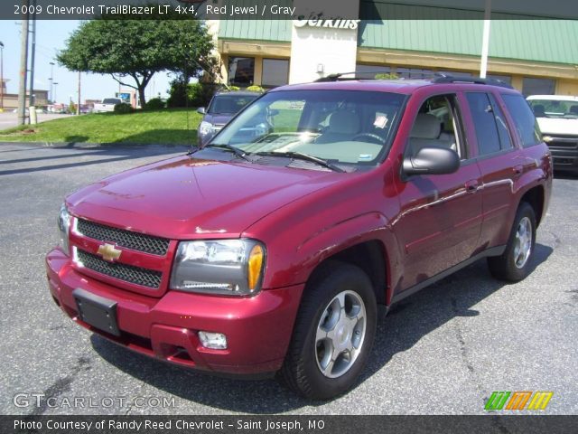 2009 Chevrolet TrailBlazer LT 4x4 in Red Jewel