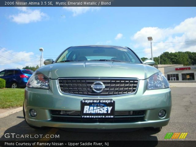 2006 Nissan Altima 3.5 SE in Mystic Emerald Metallic