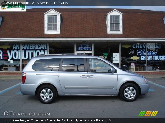 2008 Kia Sedona LX in Silver Metallic