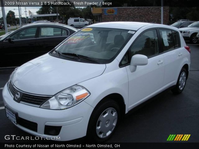 2009 Nissan Versa 1.8 S Hatchback in Fresh Powder