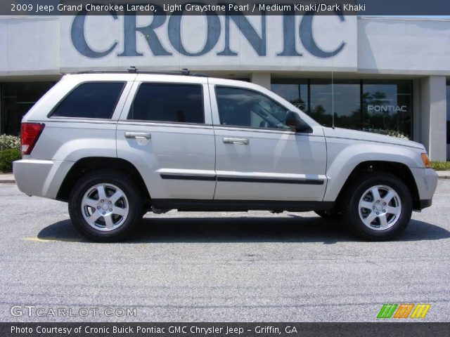 2009 Jeep Grand Cherokee Laredo in Light Graystone Pearl