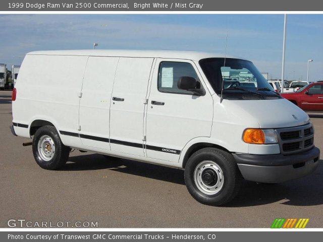 1999 Dodge Ram Van 2500 Commercial in Bright White