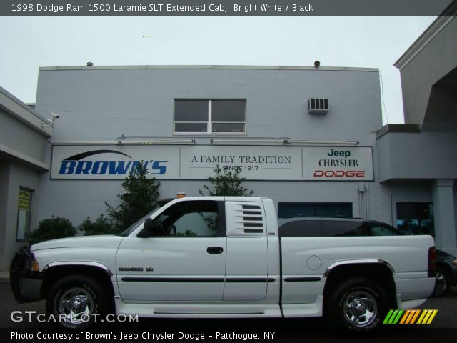 1998 Dodge Ram 1500 Laramie SLT Extended Cab in Bright White