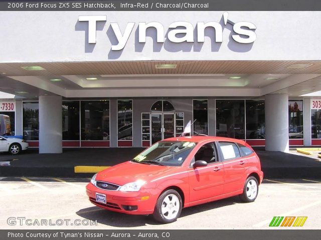 2006 Ford Focus ZX5 SES Hatchback in Infra-Red