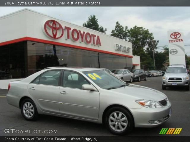 2004 Toyota Camry XLE V6 in Lunar Mist Metallic