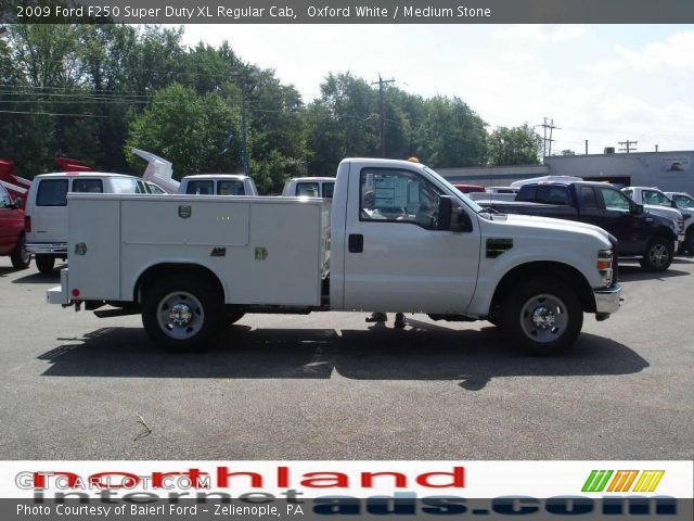 2009 Ford F250 Super Duty XL Regular Cab in Oxford White
