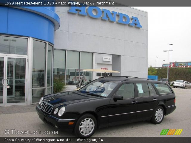 1999 Mercedes-Benz E 320 4Matic Wagon in Black