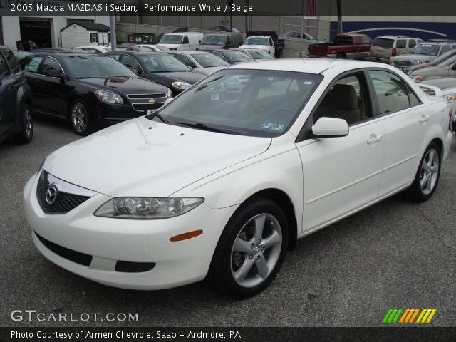 2005 Mazda MAZDA6 i Sedan in Performance White