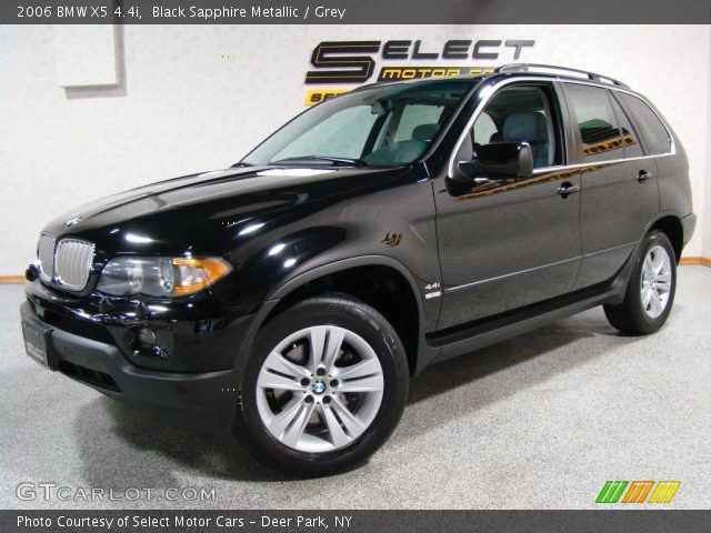 2006 BMW X5 4.4i in Black Sapphire Metallic
