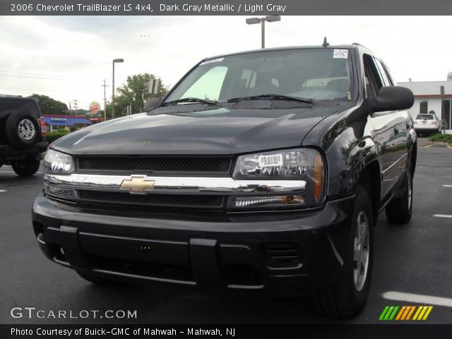 2006 Chevrolet TrailBlazer LS 4x4 in Dark Gray Metallic