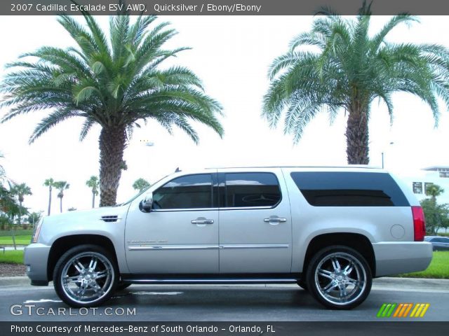 2007 Cadillac Escalade ESV AWD in Quicksilver
