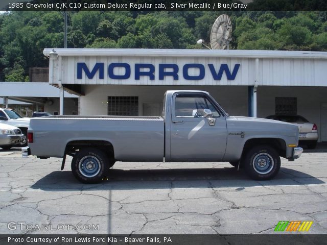 1985 Chevrolet C/K C10 Custom Deluxe Regular cab in Silver Metallic