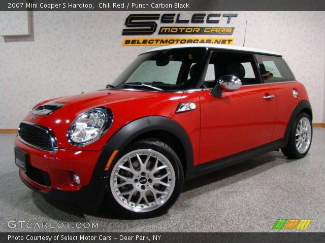 2007 Mini Cooper S Hardtop in Chili Red
