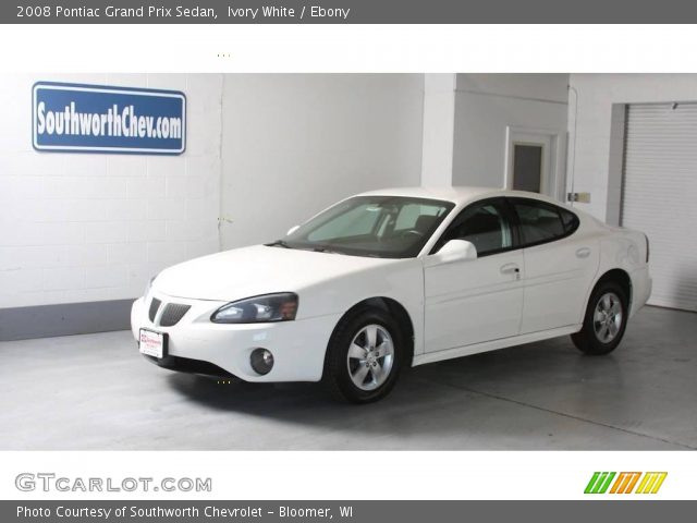 2008 Pontiac Grand Prix Sedan in Ivory White