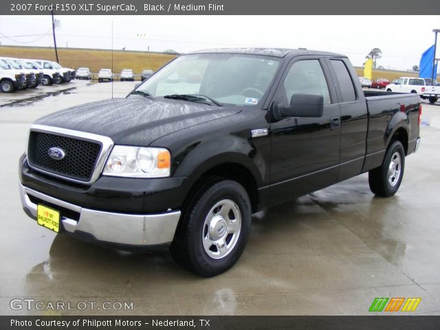 2007 Ford F150 XLT SuperCab in Black