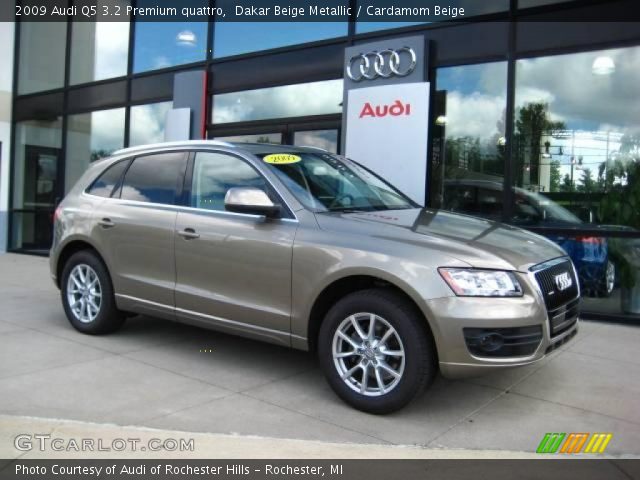 2009 Audi Q5 3.2 Premium quattro in Dakar Beige Metallic