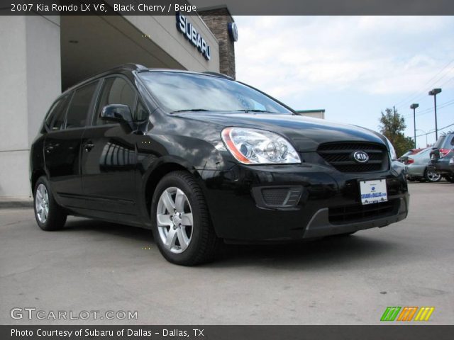 2007 Kia Rondo LX V6 in Black Cherry