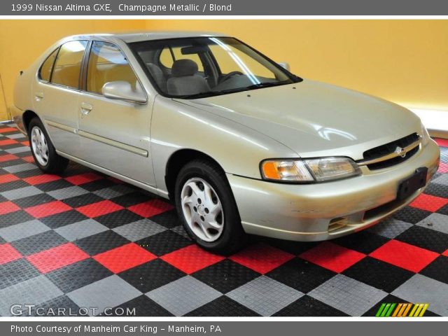 1999 Nissan Altima GXE in Champagne Metallic