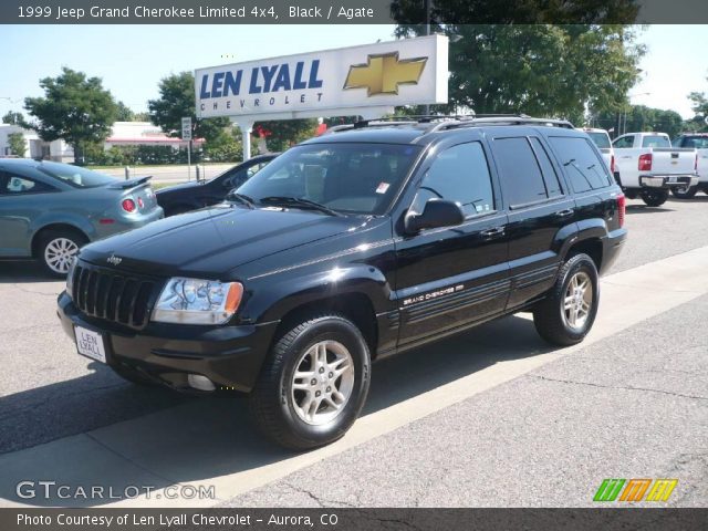 1999 Jeep Grand Cherokee Limited 4x4 in Black