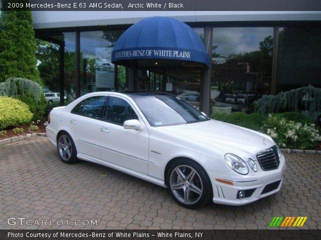 2009 Mercedes-Benz E 63 AMG Sedan in Arctic White
