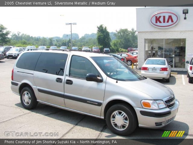 2005 Chevrolet Venture LS in Silverstone Metallic