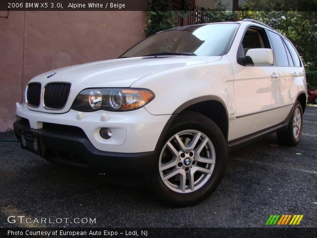 2006 BMW X5 3.0i in Alpine White