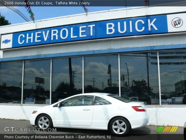 2006 Honda Civic EX Coupe in Taffeta White