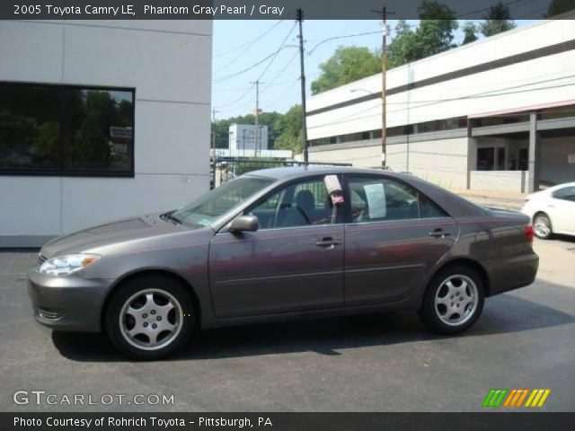 2005 Toyota Camry LE in Phantom Gray Pearl
