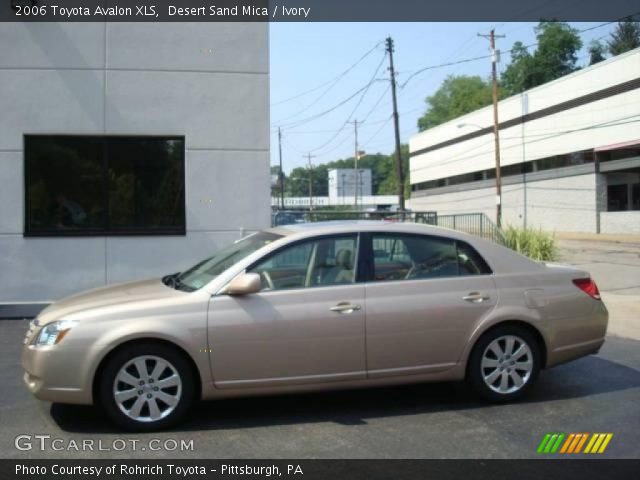 2006 Toyota Avalon XLS in Desert Sand Mica
