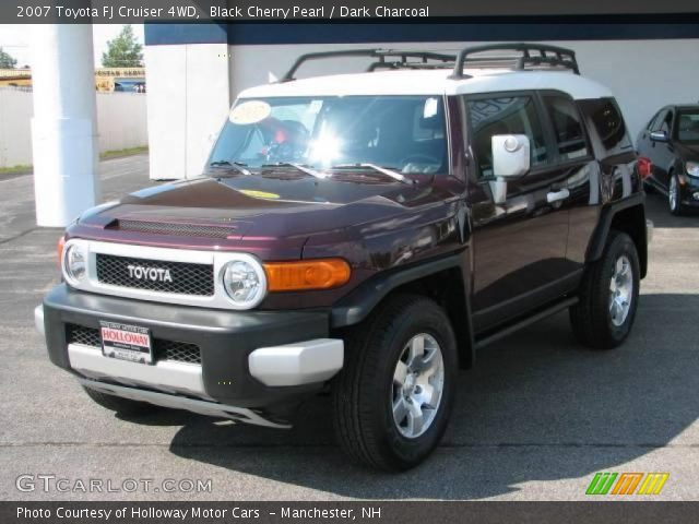2007 Toyota FJ Cruiser 4WD in Black Cherry Pearl