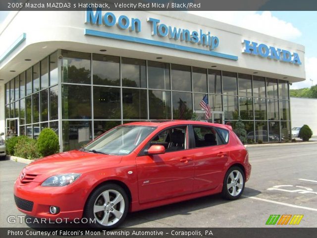 2005 Mazda MAZDA3 s Hatchback in Velocity Red Mica