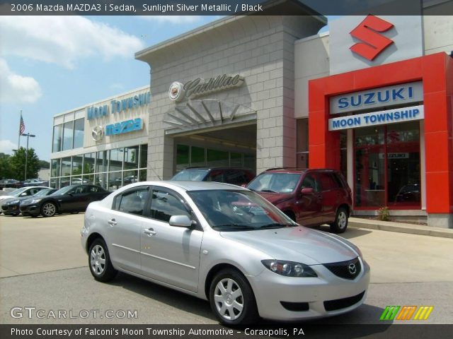 2006 Mazda MAZDA3 i Sedan in Sunlight Silver Metallic