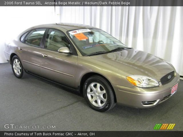 2006 Ford Taurus SEL in Arizona Beige Metallic