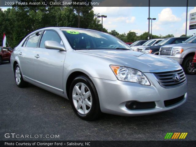 2009 Toyota Avalon XL in Classic Silver Metallic