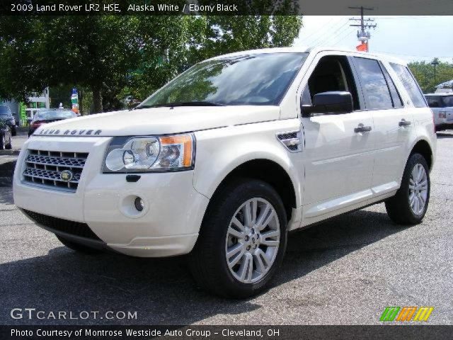 2009 Land Rover LR2 HSE in Alaska White