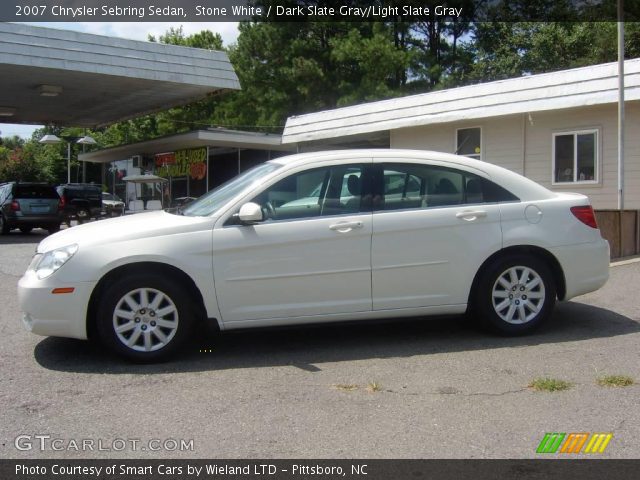 2007 Chrysler Sebring Sedan in Stone White