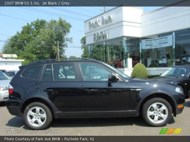 2007 BMW X3 3.0si in Jet Black