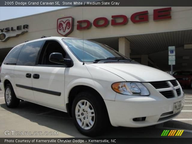 2005 Dodge Grand Caravan SE in Stone White