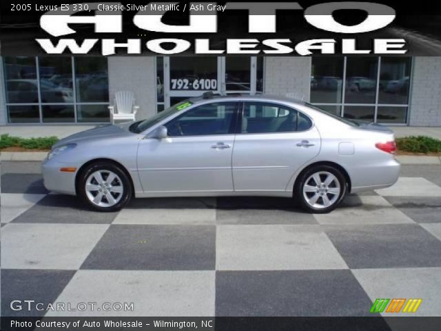 2005 Lexus ES 330 in Classic Silver Metallic