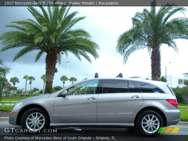 2007 Mercedes-Benz R 350 4Matic in Pewter Metallic
