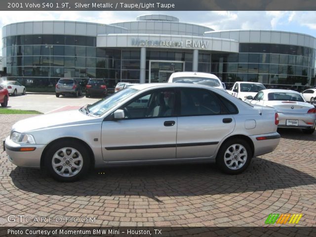 2001 Volvo S40 1.9T in Silver Metallic