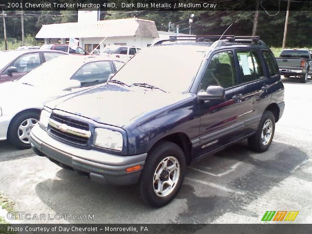 2001 Chevrolet Tracker Hardtop 4WD in Dark Blue Metallic