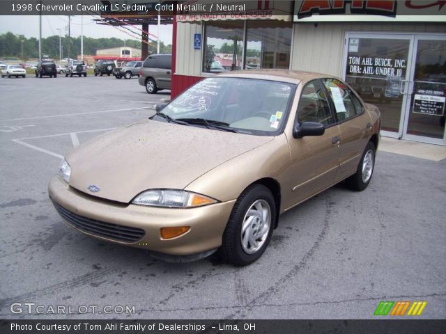 1998 Chevrolet Cavalier LS Sedan in Gold Metallic