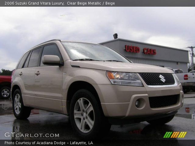 2006 Suzuki Grand Vitara Luxury in Clear Beige Metallic