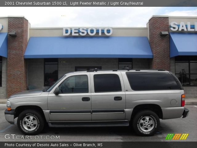 2001 Chevrolet Suburban 1500 LS in Light Pewter Metallic